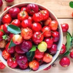 Acerola: Descubre qué es, sus propiedades y aporte de vitamina C
