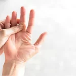 Dolor al doblar los dedos: causas y soluciones para aliviarlo